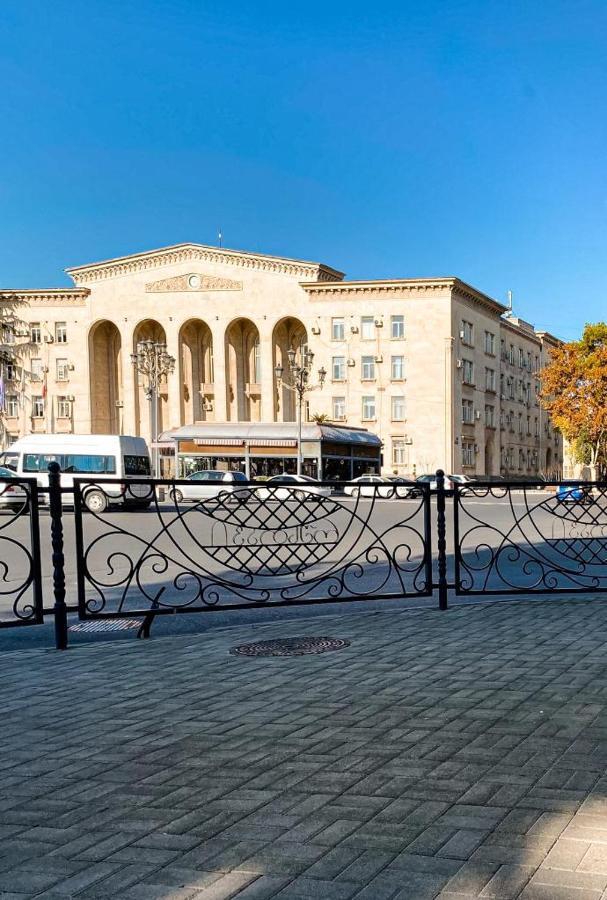 21 На Удачу Hotel Rustavi  Ngoại thất bức ảnh